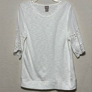 Chico’s size 1 (M) shirt